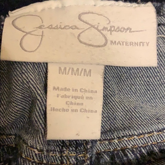 Jessica Simpson maternity jeans - Picture 4 of 5